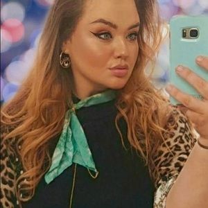 Meet your Posher, Faith